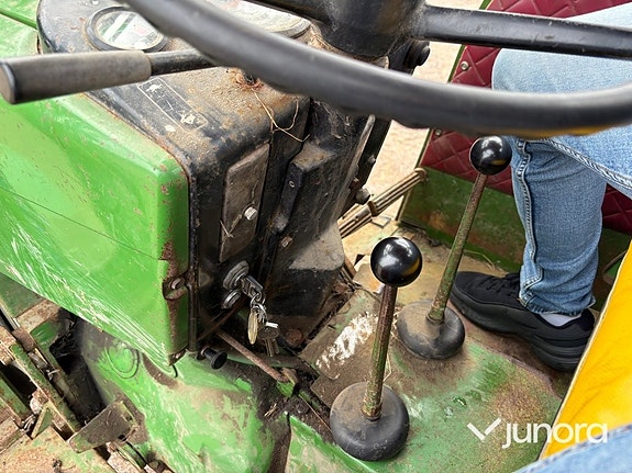 Veterantraktor John Deere 2120 20 of 30