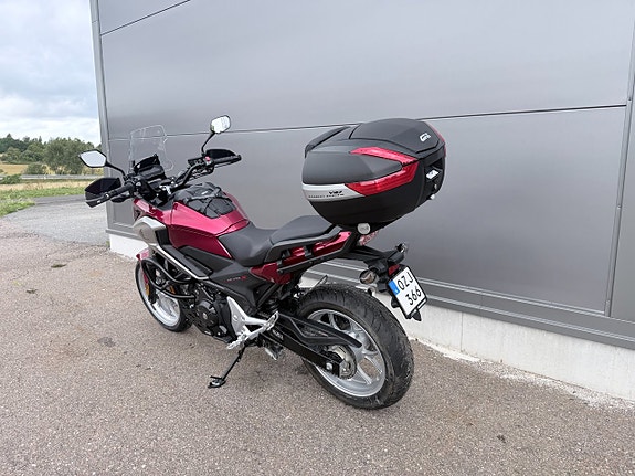 Honda Powersports NC750X DCT 12 of 16
