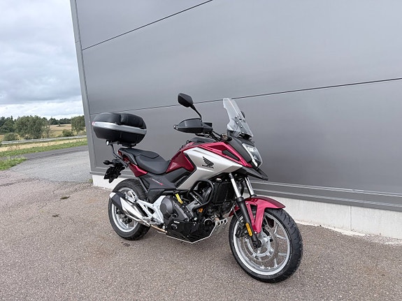 Honda Powersports NC750X DCT 2 of 16