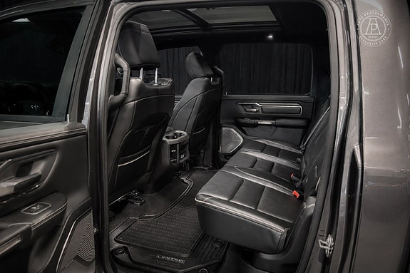 Dodge RAM 1500 8 of 8