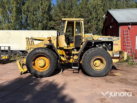 Hjullastare Volvo BM LM 1240 2 of 30
