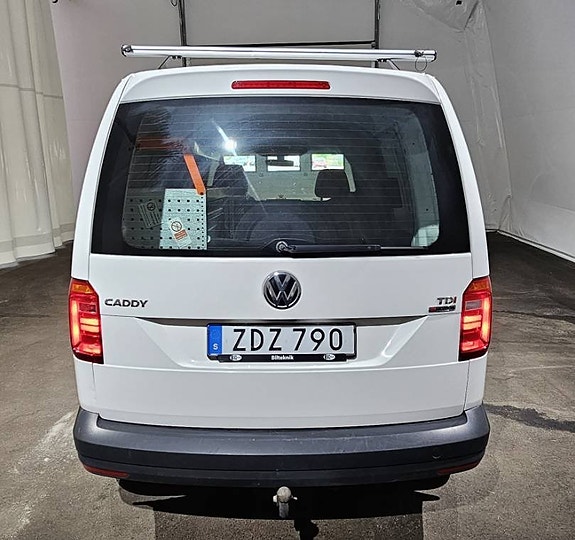 Volkswagen Caddy 10 of 11