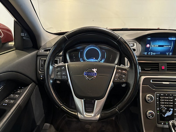 Volvo XC70 14 of 22