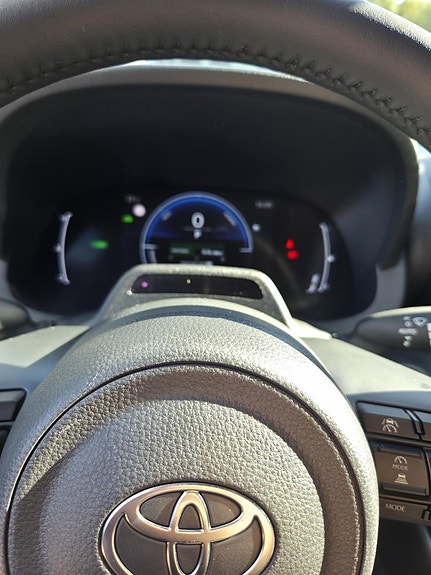 Toyota Yaris 12 of 15