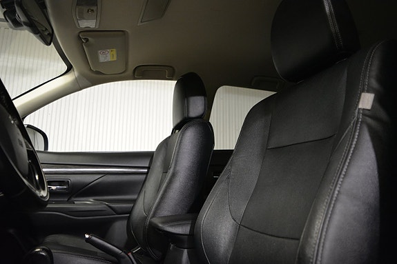 Mitsubishi Outlander 9 of 19