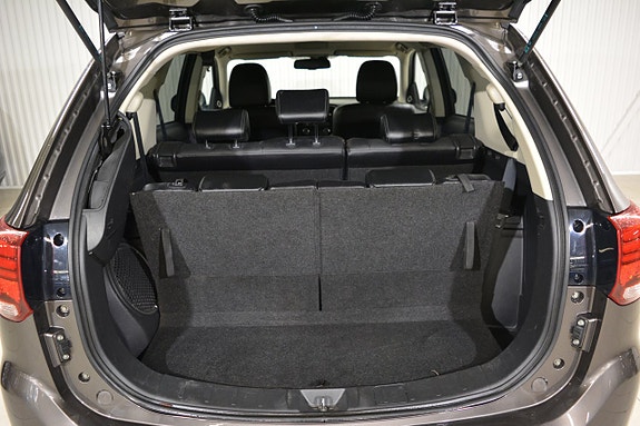 Mitsubishi Outlander 5 of 19