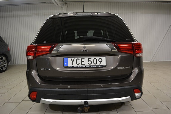 Mitsubishi Outlander 6 of 19