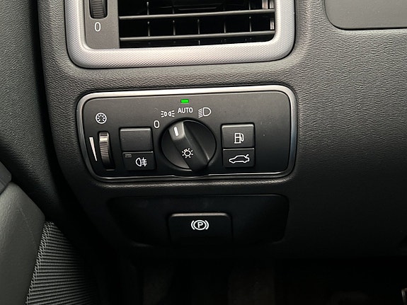 Volvo V70 23 of 28