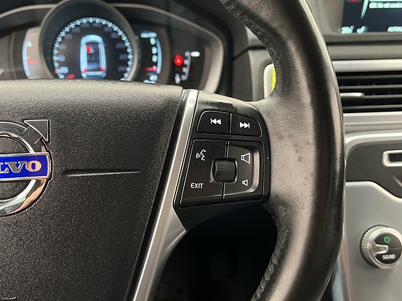 Volvo V70 22 of 28