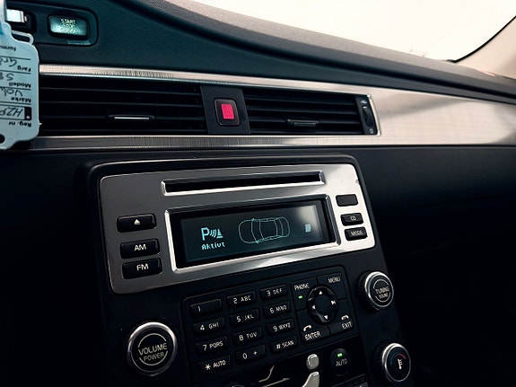Volvo S80 15 of 17