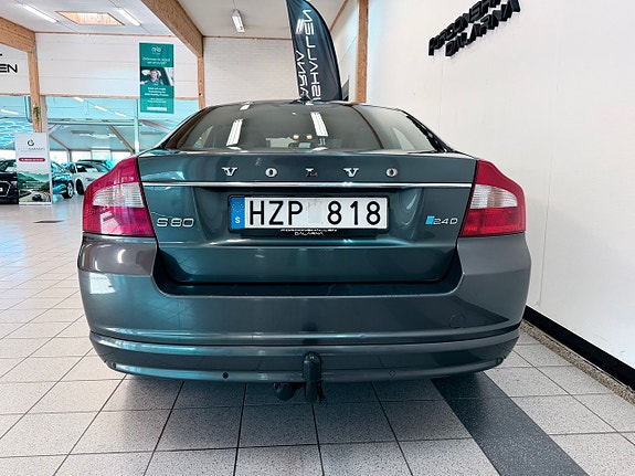 Volvo S80 6 of 17
