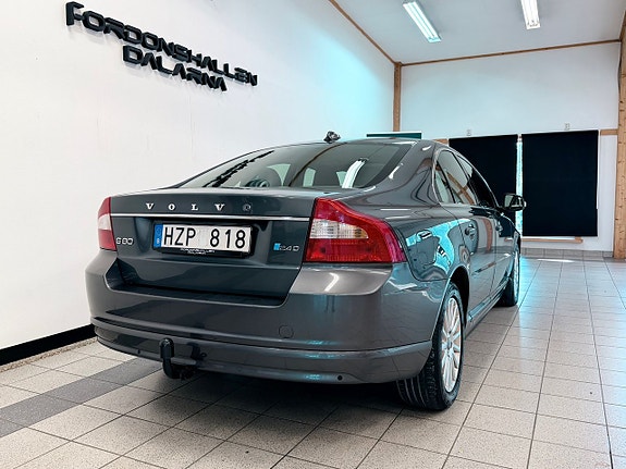 Volvo S80 8 of 17