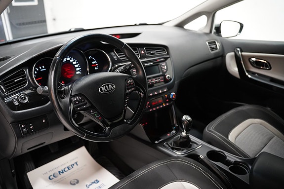 Kia Ceed 7 of 17