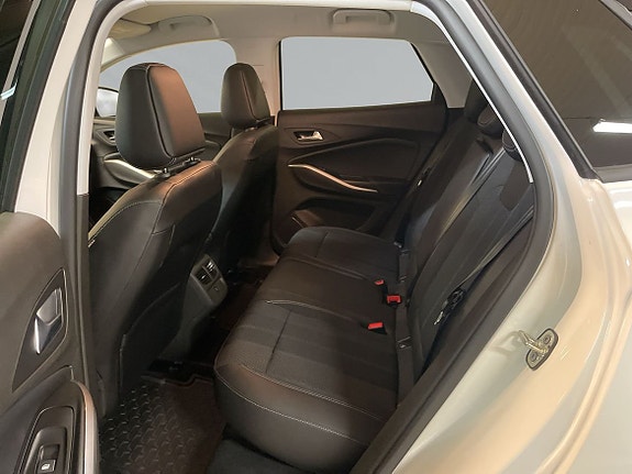 Opel Grandland 7 of 8