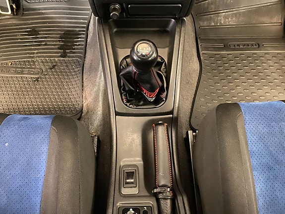 Subaru Impreza 13 of 30