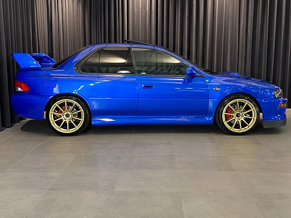 Subaru Impreza 5 of 30