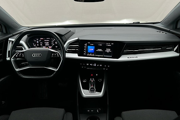 Audi Q4 e-tron 3 of 3