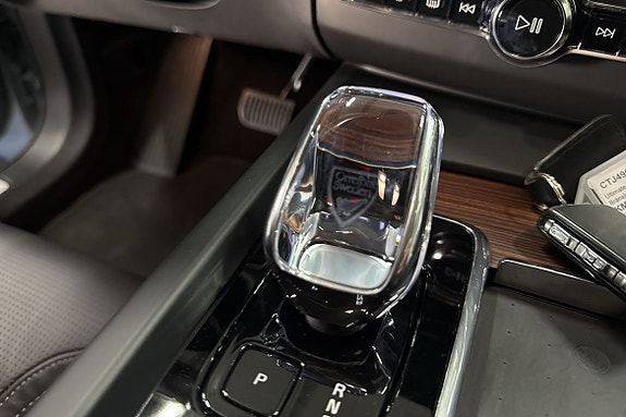 Volvo XC60 24 of 28