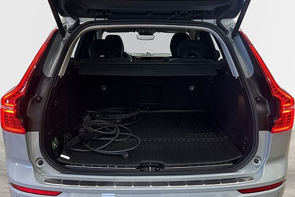 Volvo XC60 14 of 28