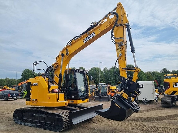 JCB 145XR Stage V 5 of 13