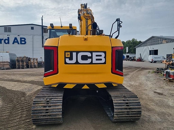 JCB 145XR Stage V 3 of 13