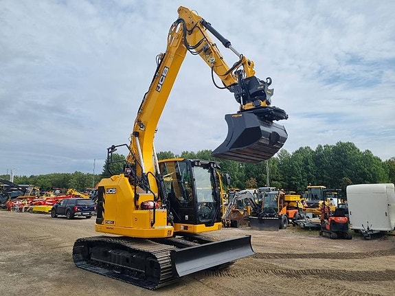 JCB 145XR Stage V 10 of 13