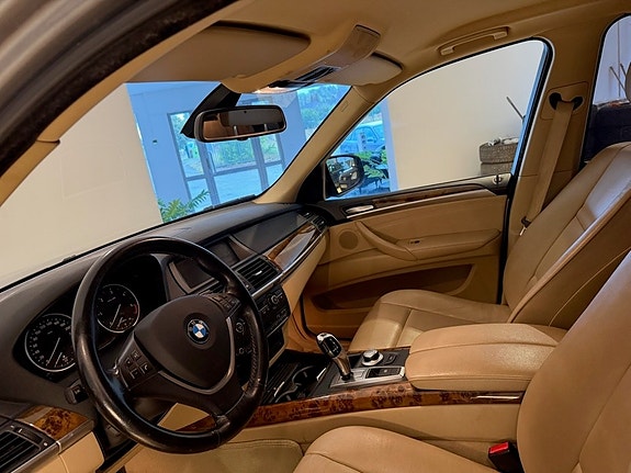BMW X5 5 of 7