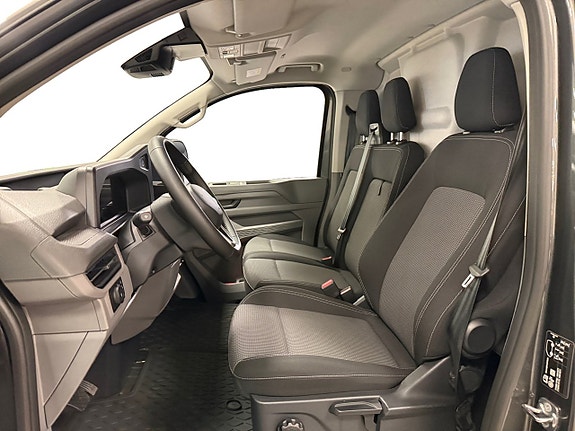 Volkswagen e-Transporter 8 of 19