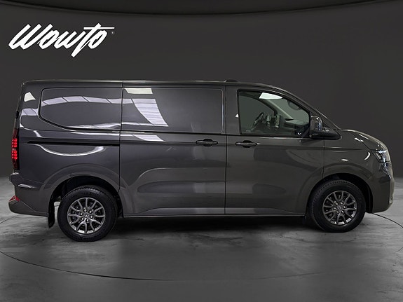 Volkswagen e-Transporter 3 of 19