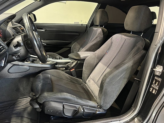 BMW 218d 12 of 22