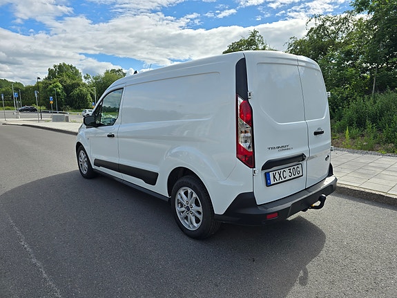 Ford Transit Connect 3 of 5