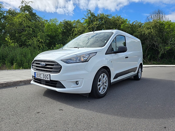 Ford Transit Connect 4 of 5