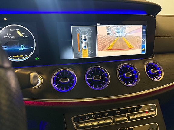Mercedes-Benz E200 17 of 24