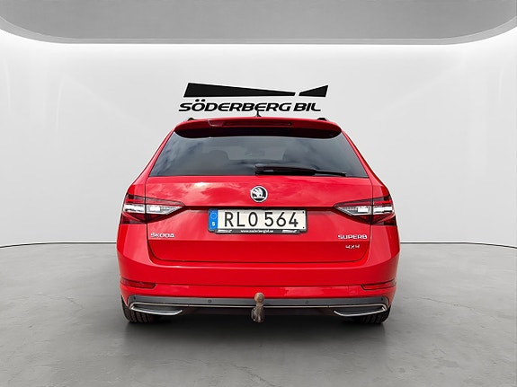 Skoda Superb 23 of 30