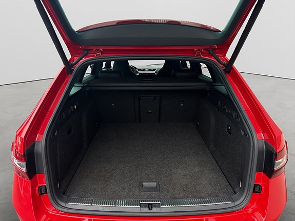 Skoda Superb 24 of 30