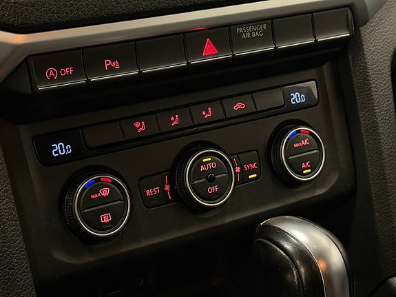 Volkswagen Amarok 29 of 30