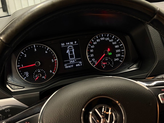 Volkswagen Amarok 26 of 30