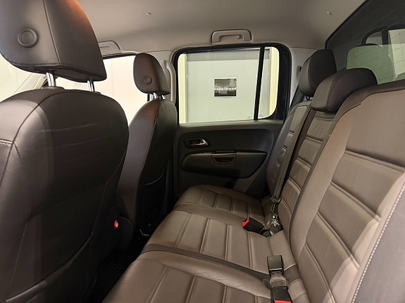Volkswagen Amarok 22 of 30