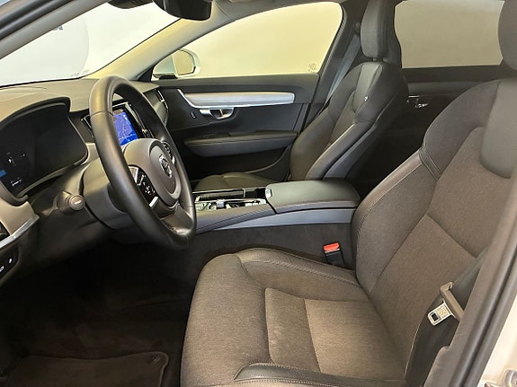 Volvo V90 16 of 23