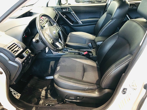 Subaru Forester 7 of 9