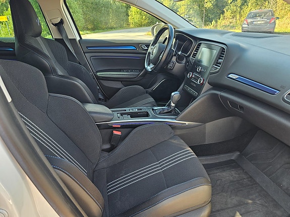 Renault Megane 5 of 8