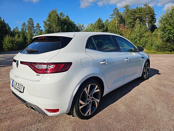 Renault Megane 3 of 8