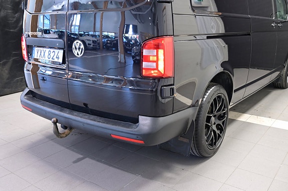 Volkswagen Transporter 6 of 15