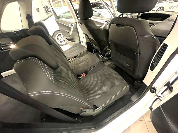 Citroen C4 Picasso 8 of 10