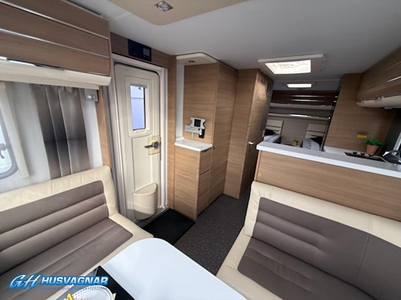 Adria ADORA 613 UL 11 of 14