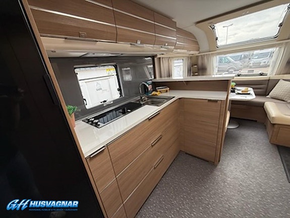 Adria ADORA 613 UL 6 of 14