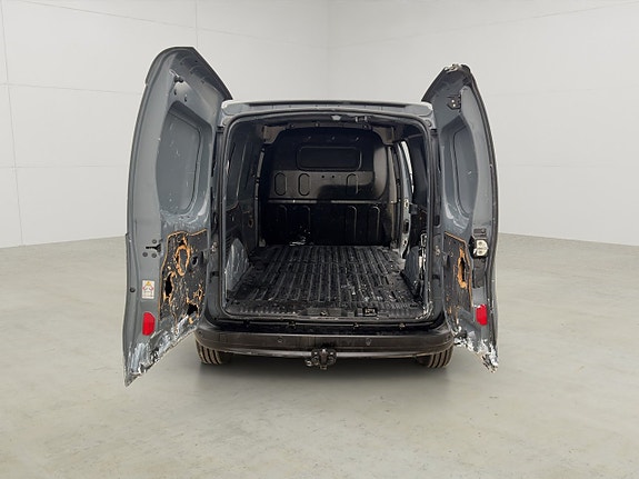 Nissan NV250 11 of 30
