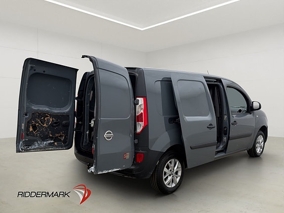 Nissan NV250 30 of 30