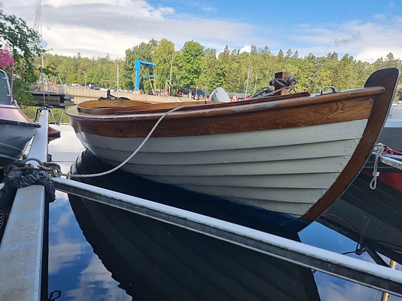 Träsnipa med renoverad motor 2 of 18