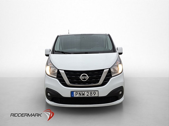 Nissan NV300 5 of 30